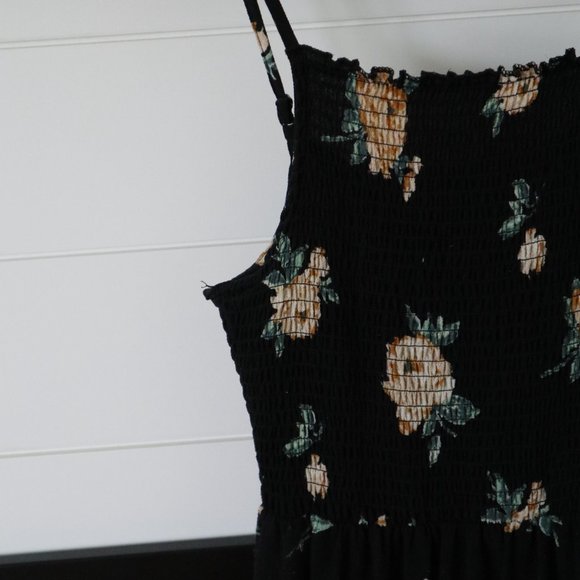 Black and Yellow Floral Maxi Dress - Picture 7 of 9